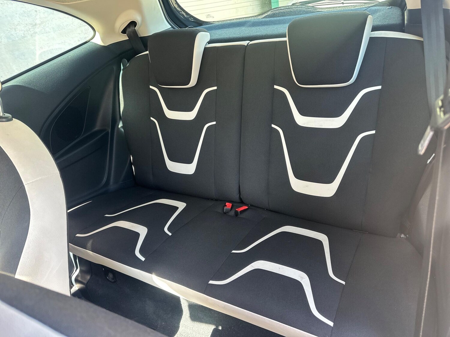 Used Ford Ka for sale - 78157078: Photo 11