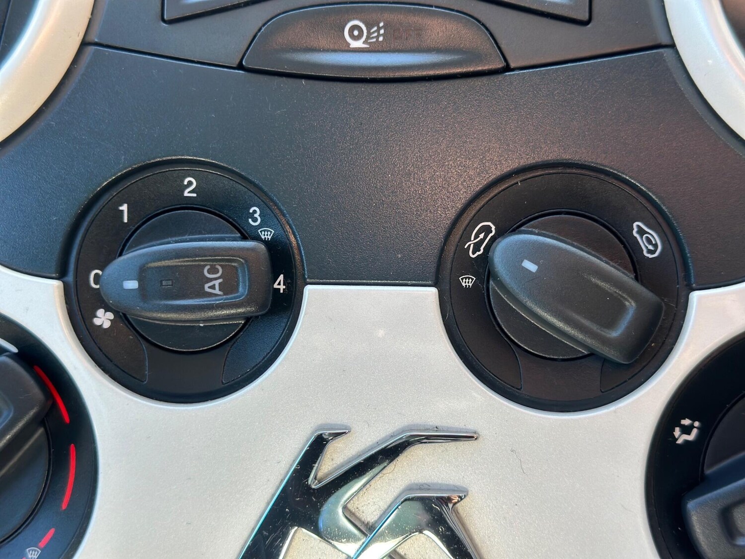 Used Ford Ka for sale - 78157078: Photo 18