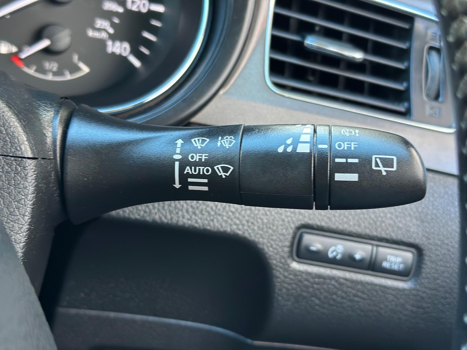 Used Nissan Pulsar for sale - 76486001: Photo 17