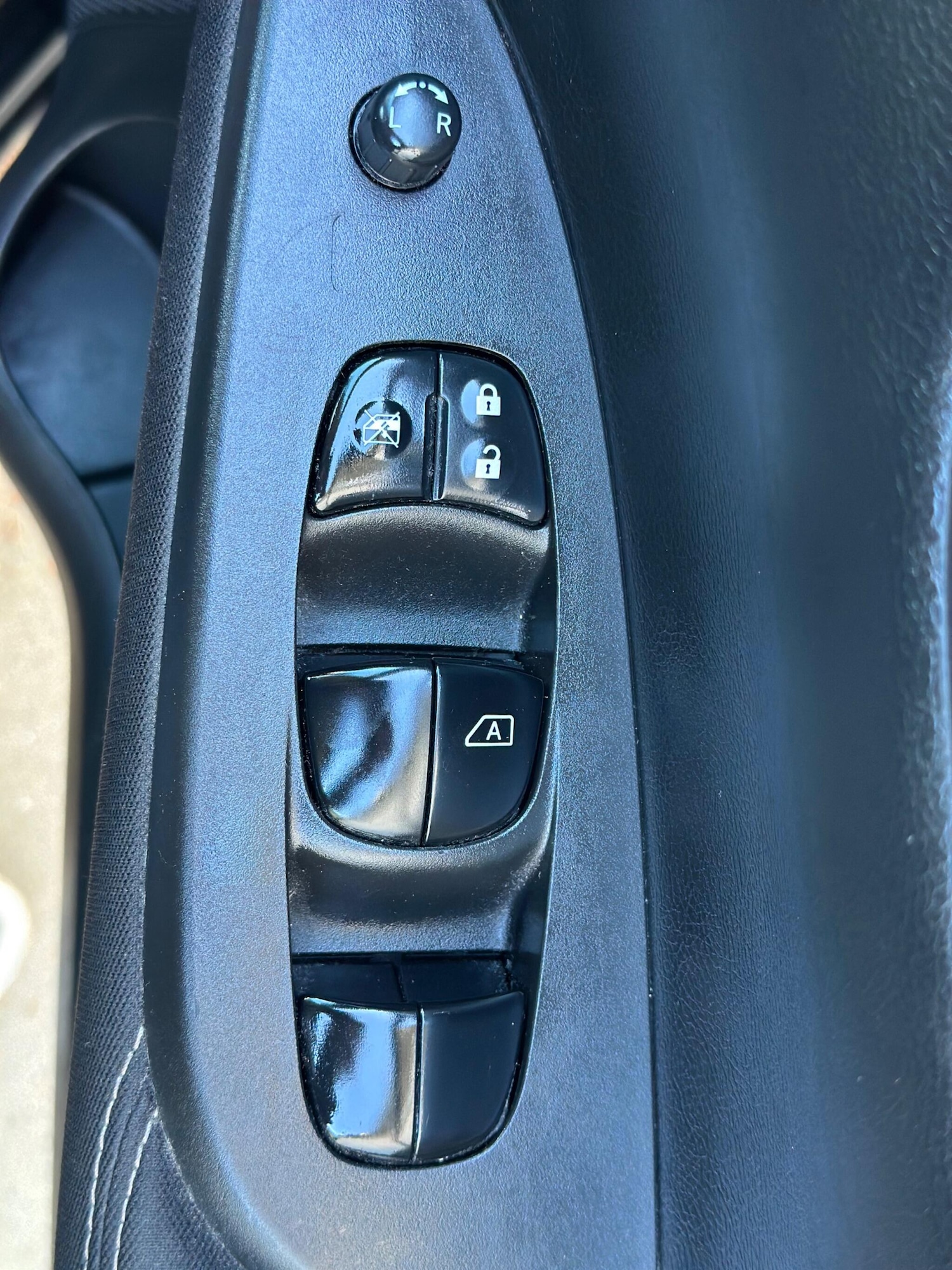 Used Nissan Pulsar for sale - 76486001: Photo 21