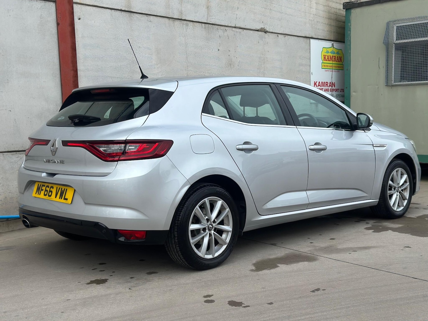 Used Renault Megane 2016 for sale - 77839840: Photo 9