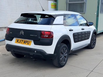 Used Citroen C4 Cactus 2017 for sale - 78622427: Photo