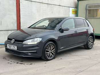 Used Volkswagen Golf 2017 for sale - 74127876: Photo