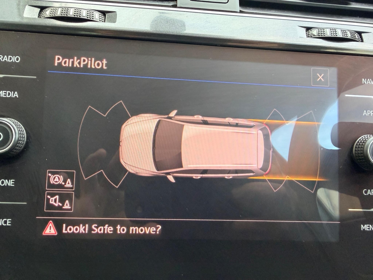 Used Volkswagen Golf 2018 for sale - 77305723: Photo 24