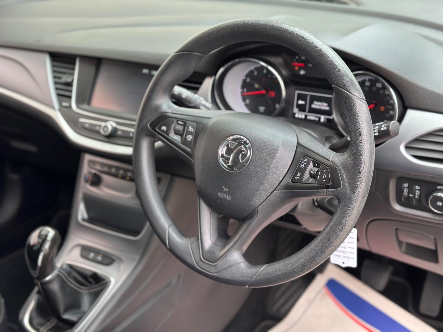 Used Vauxhall Astra 2017 for sale - 76336202: Photo 29