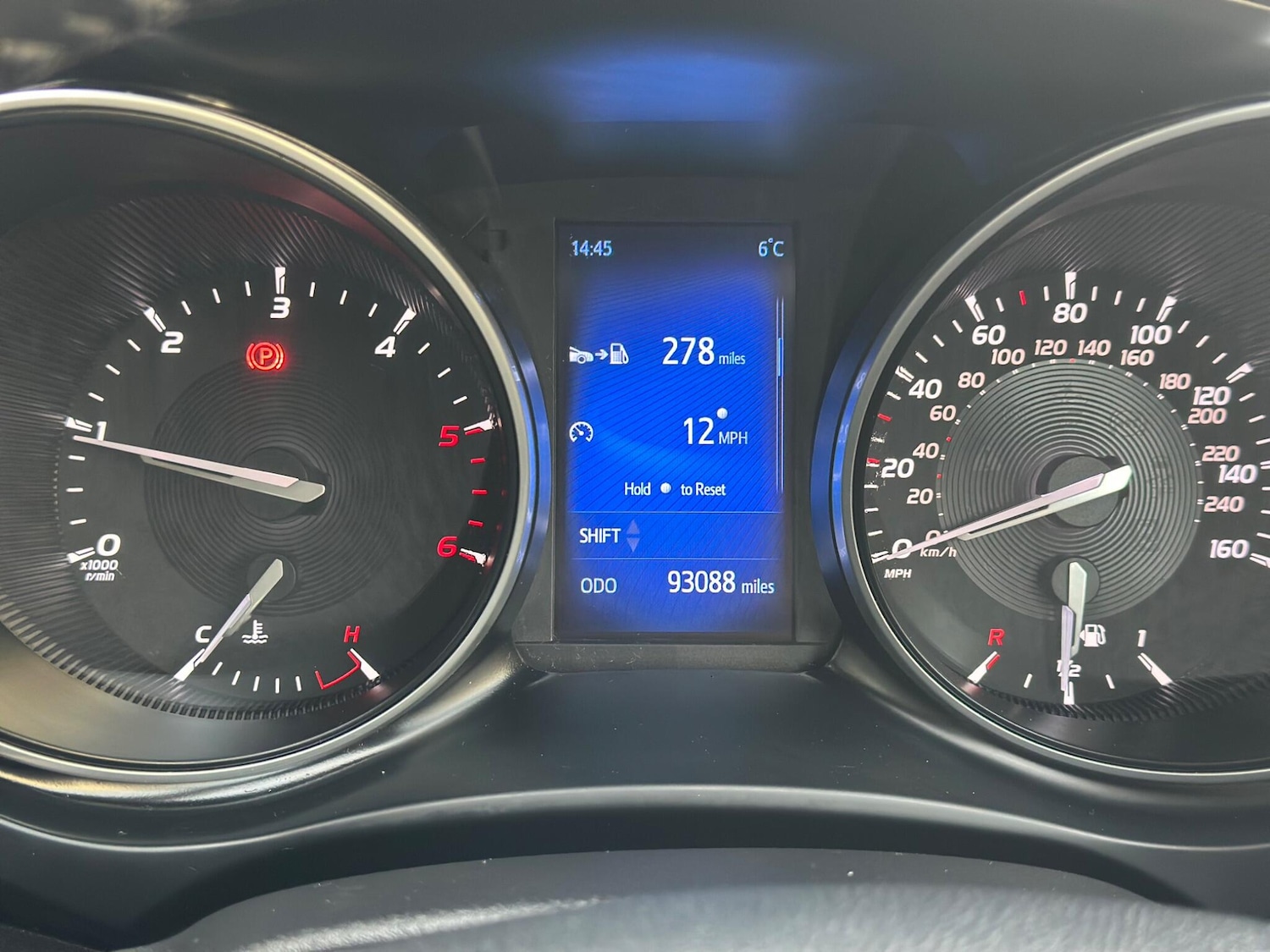 Used Toyota Avensis 2016 for sale - 77386696: Photo 23