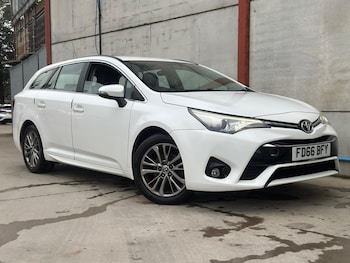 Used Toyota Avensis 2016 for sale - 77386696: Photo