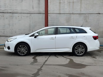 Used Toyota Avensis 2016 for sale - 77386696: Photo