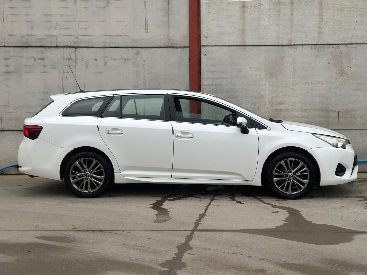 Used Toyota Avensis 2016 for sale - 77386696: Photo 8