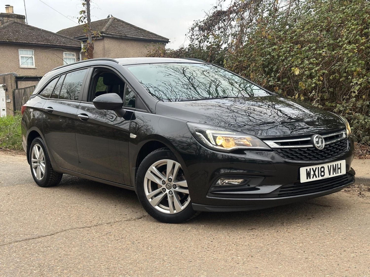 Used Vauxhall Astra for sale - 77081319: Photo 3