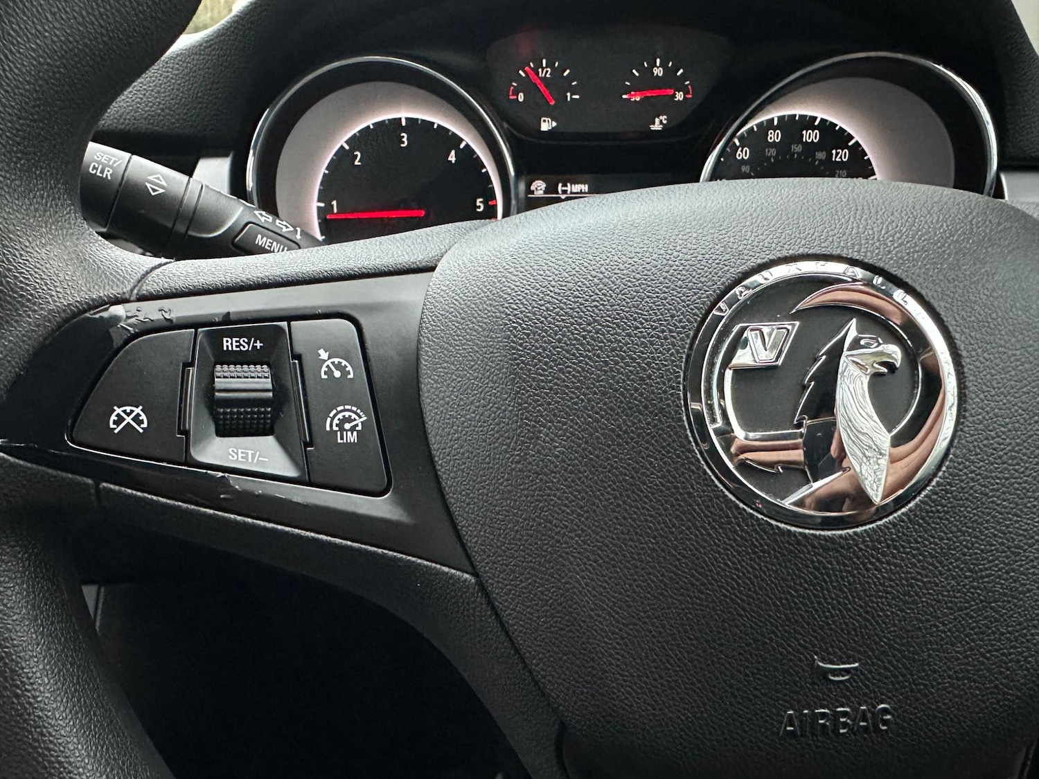 Used Vauxhall Astra for sale - 77081319: Photo 30