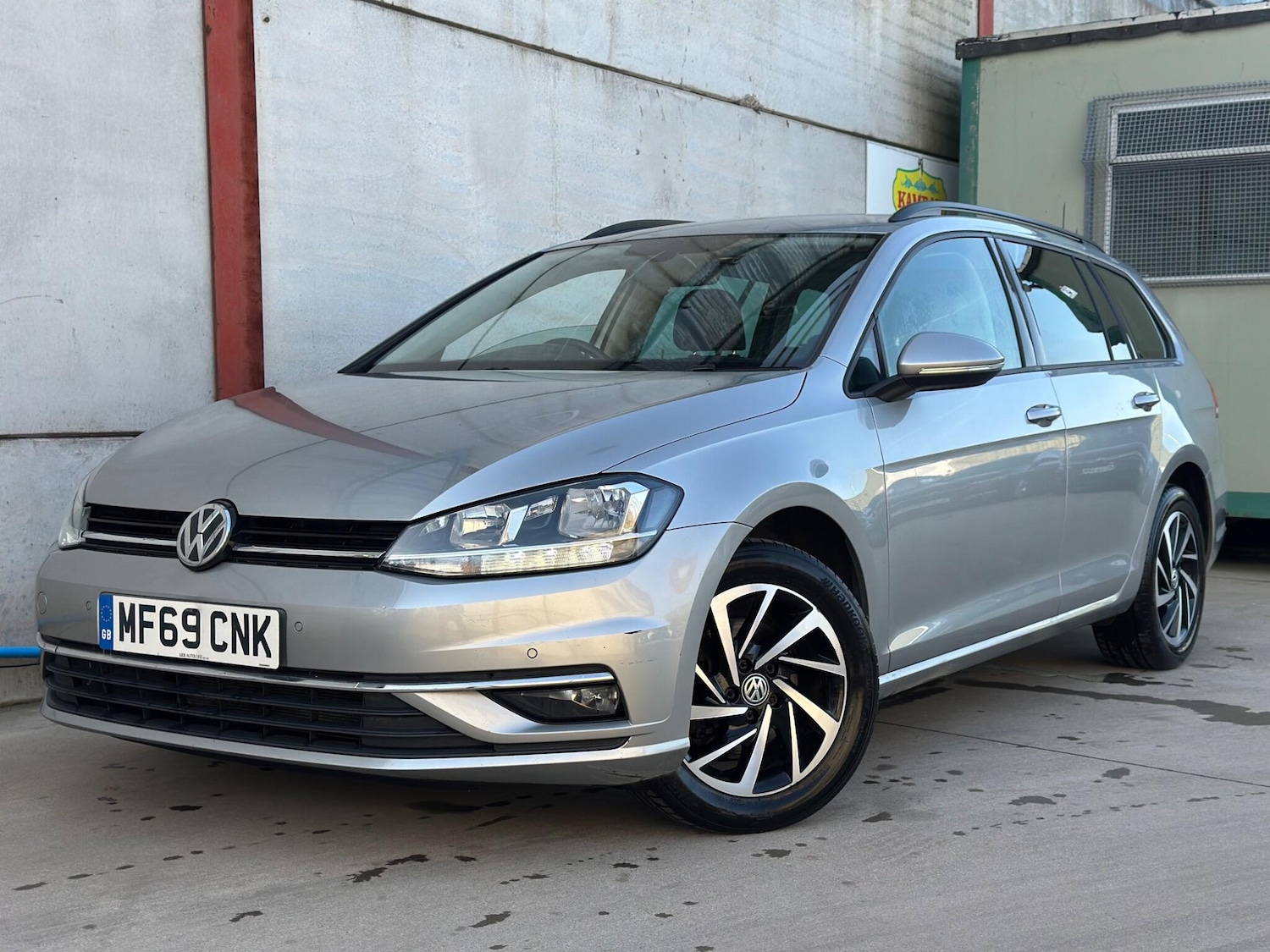Used Volkswagen Golf for sale - 77683905: Photo 4