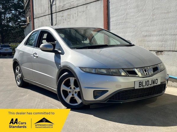 Used Honda Civic 2010 for sale - 74127859: Photo 1