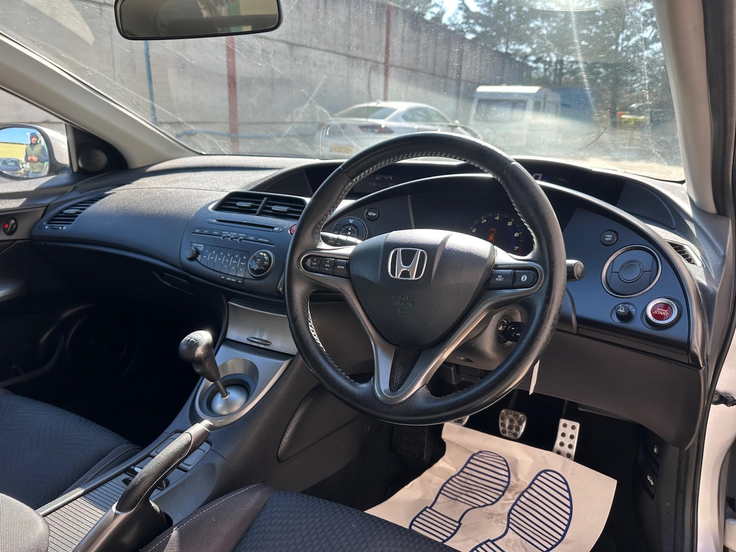 Vehicle 21