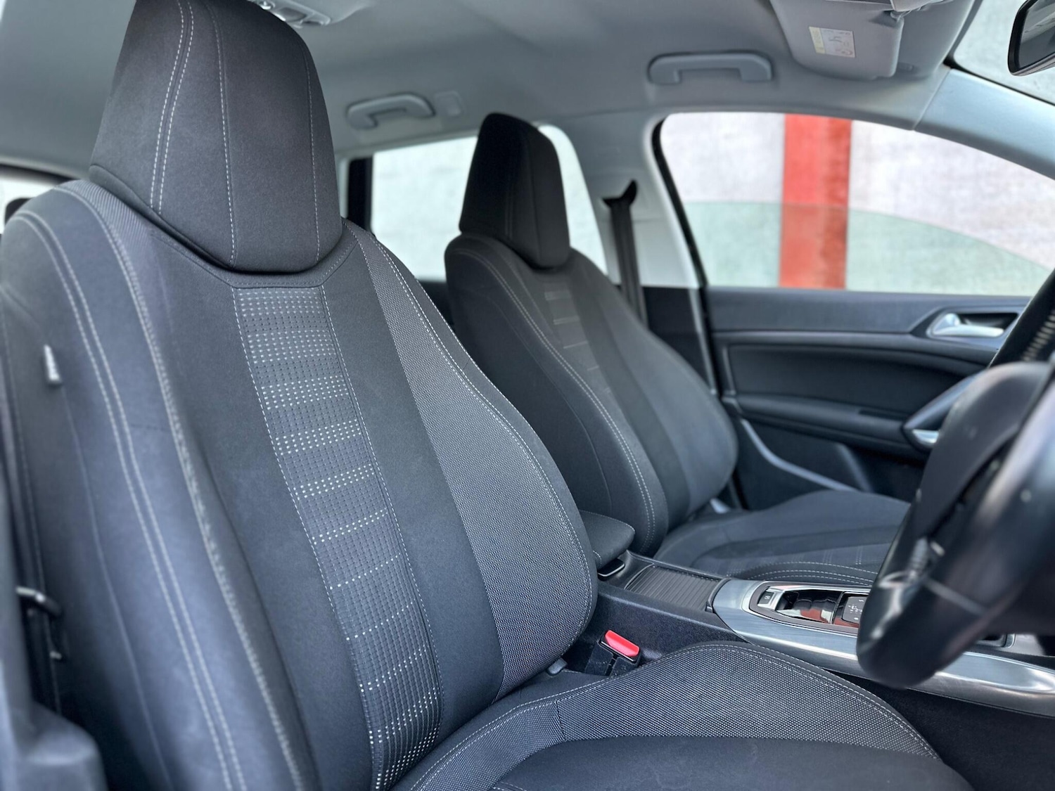 Used Peugeot 308 2017 for sale - 77625018: Photo 13