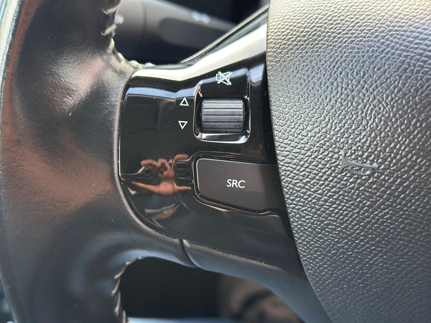 Used Peugeot 308 2017 for sale - 77625018: Photo 20