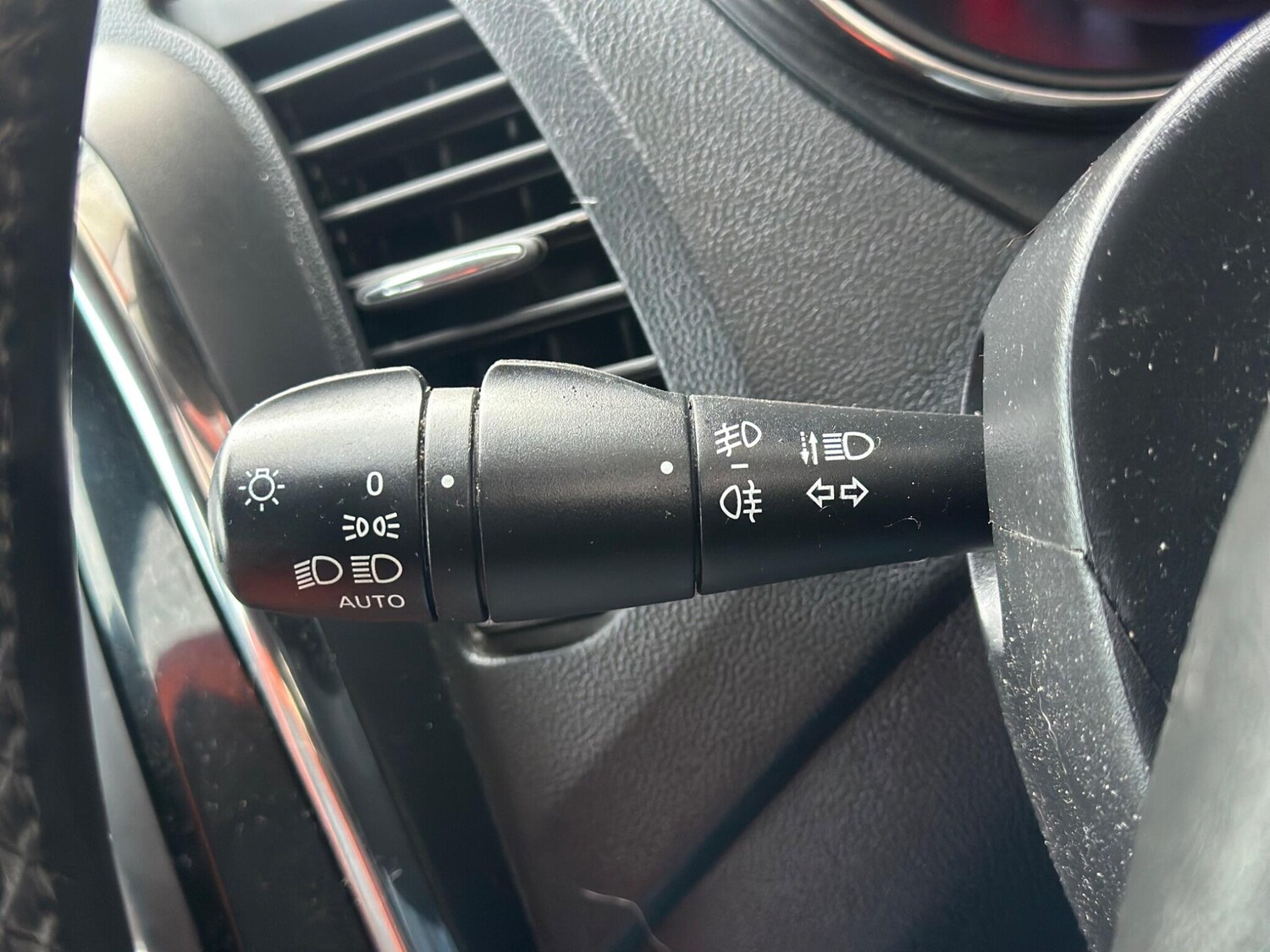 Used Renault Captur 2017 for sale - 77524921: Photo 19