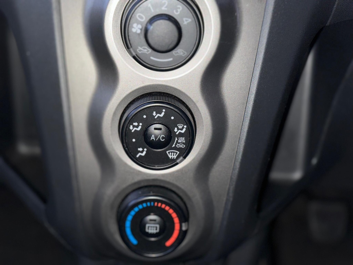 Used Toyota Yaris 2009 for sale - 76498952: Photo 14