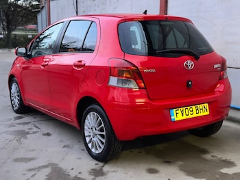 Used Toyota Yaris 2009 for sale - 76498952: Photo