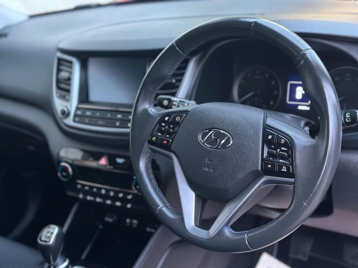 Used Hyundai TUCSON 2017 for sale - 76849595: Photo 27