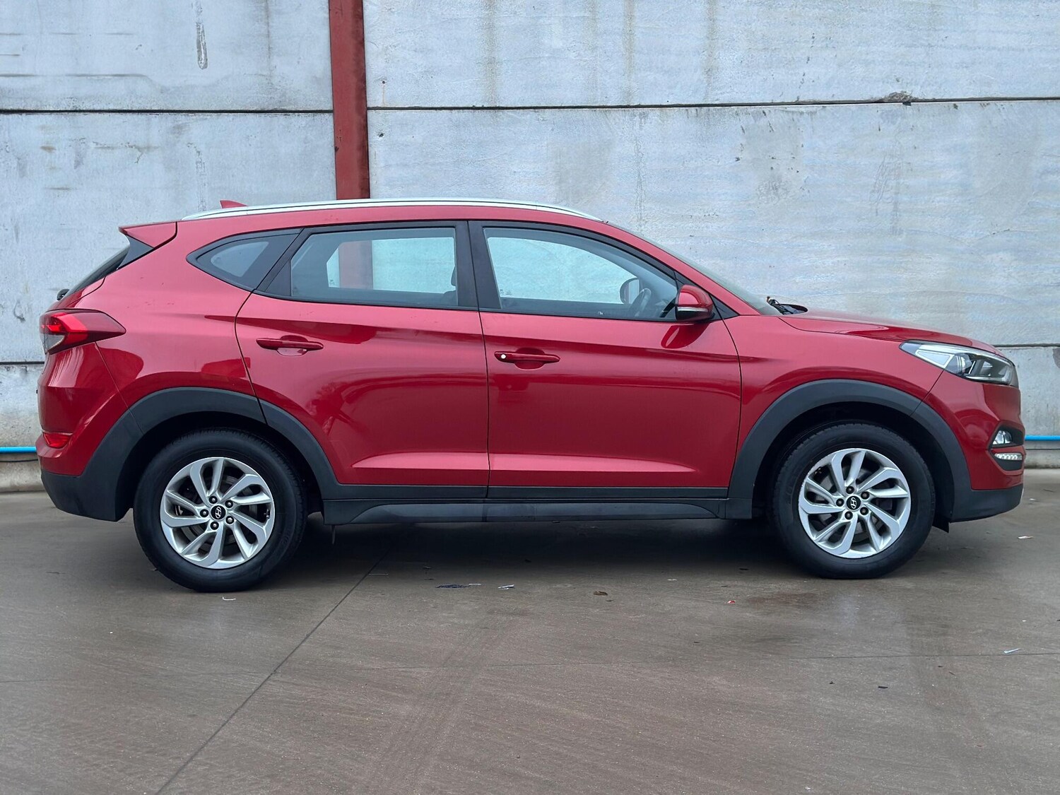 Used Hyundai TUCSON 2017 for sale - 76849595: Photo 9