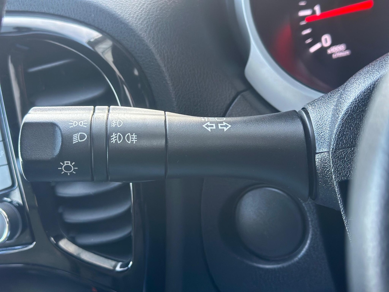 Used Nissan Juke 2015 for sale - 77144236: Photo 18