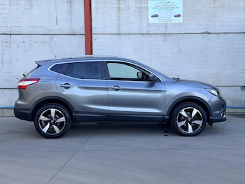 Used Nissan Qashqai 2017 for sale - 78548410: Photo