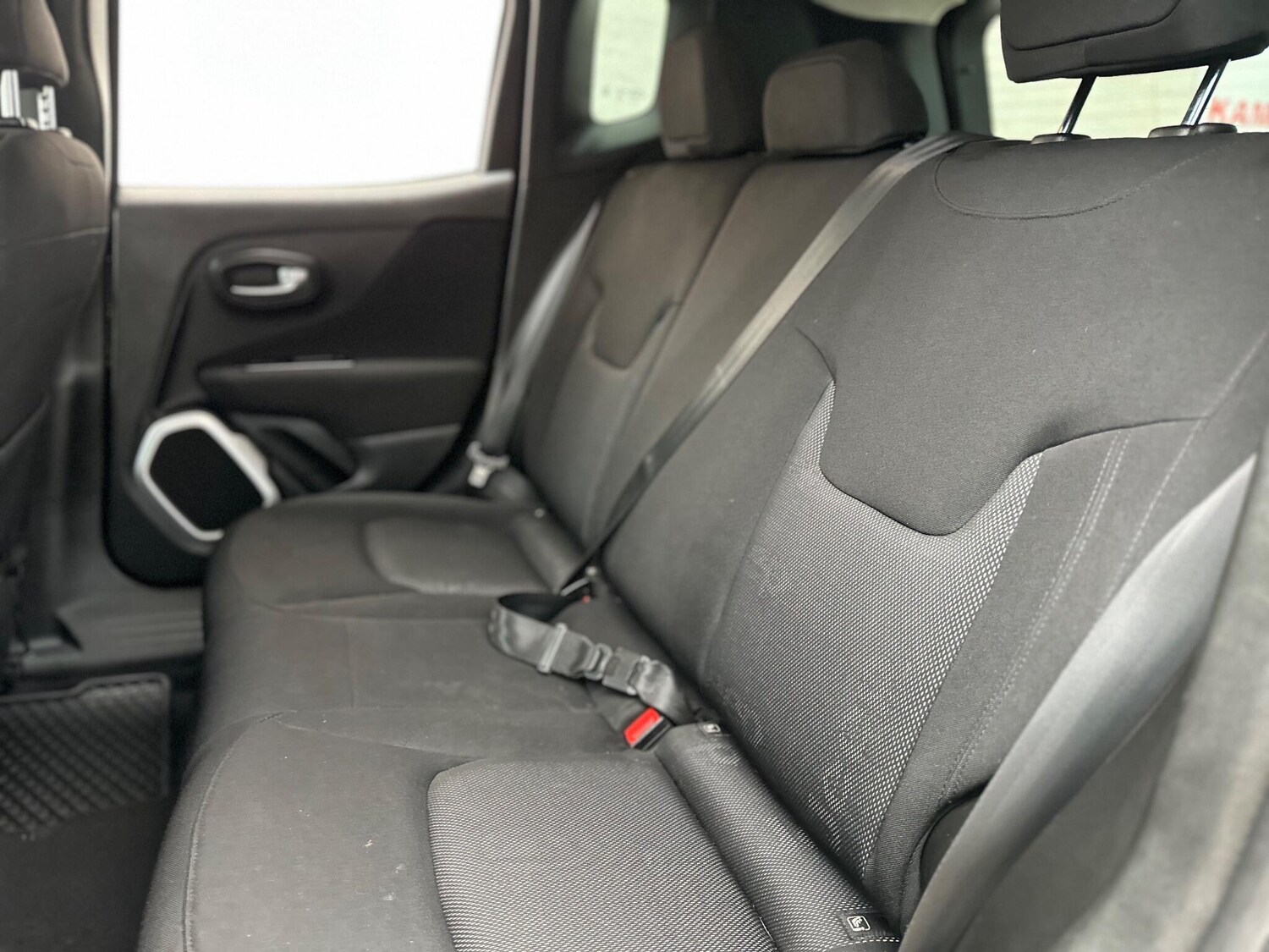 Used Jeep Renegade 2018 for sale - 76360139: Photo 15