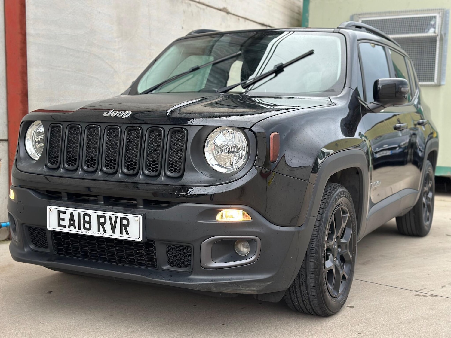 Used Jeep Renegade 2018 for sale - 76360139: Photo 4