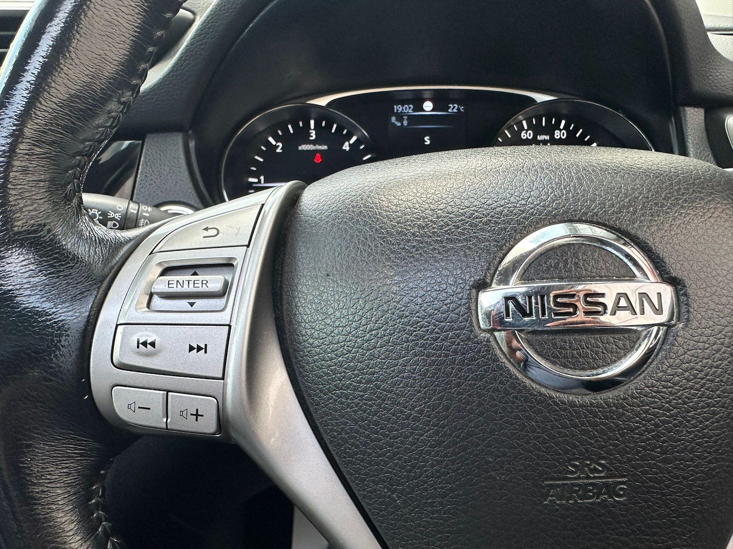 Vehicle 33