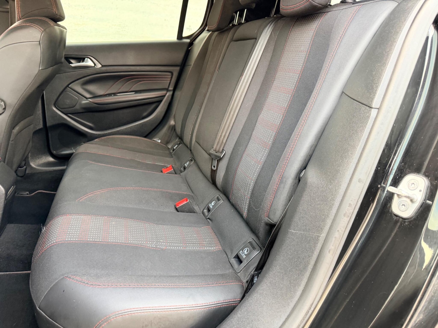 Used Peugeot 308 2018 for sale - 77825174: Photo 19