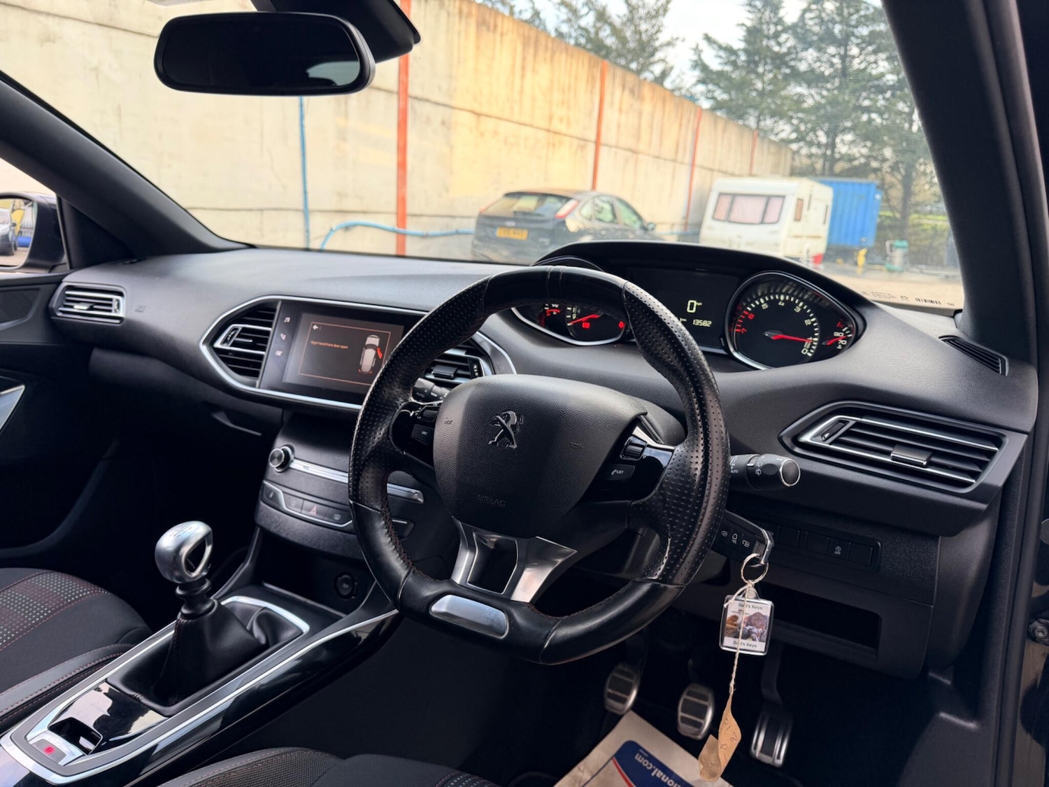 Used Peugeot 308 2018 for sale - 77825174: Photo 24