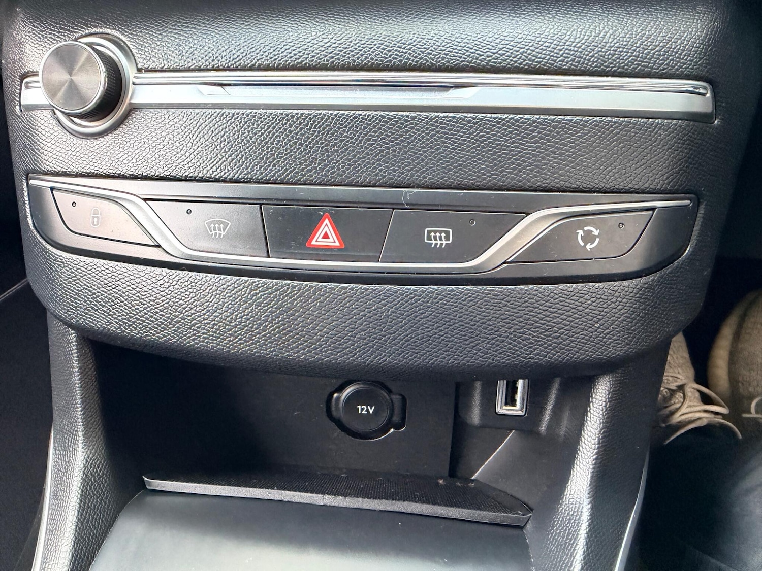 Used Peugeot 308 2018 for sale - 77825174: Photo 27