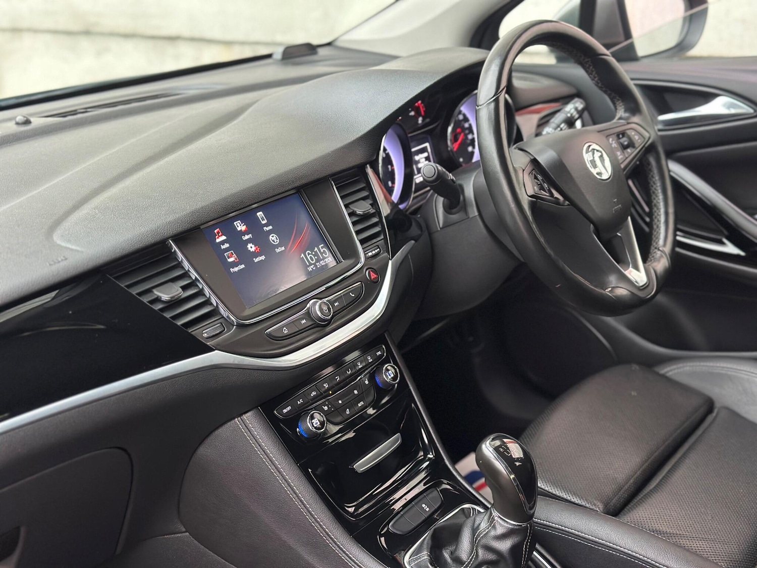 Used Vauxhall Astra 2017 for sale - 77637390: Photo 13