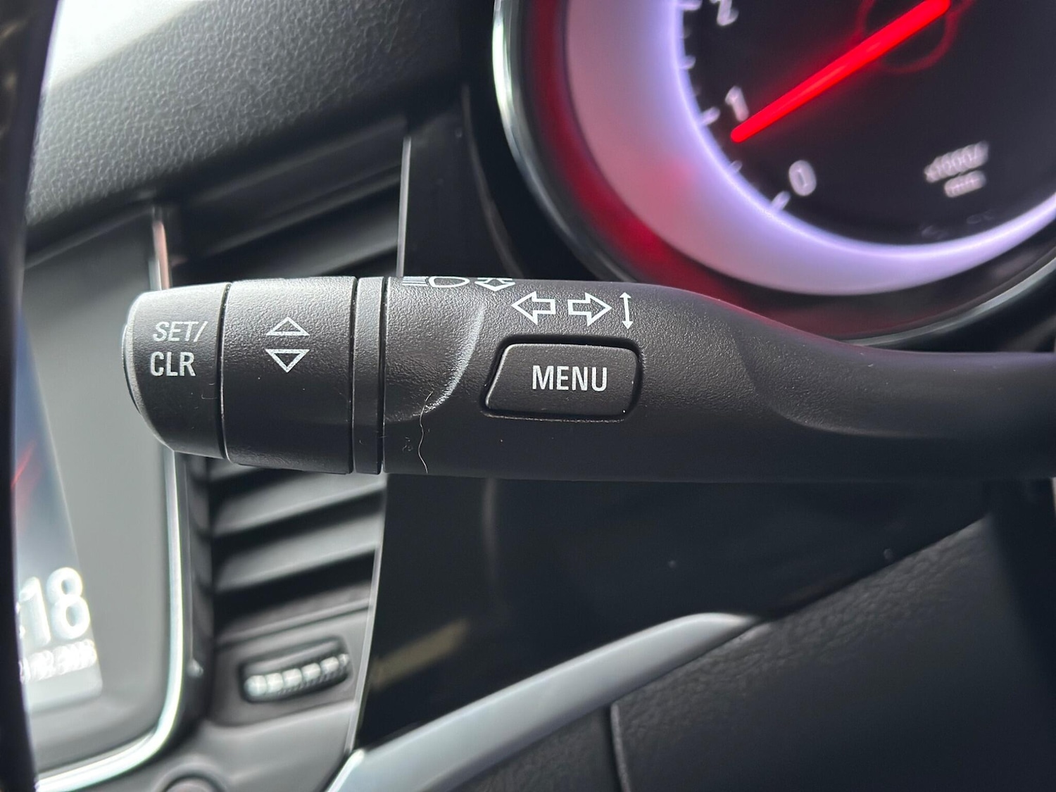 Used Vauxhall Astra 2017 for sale - 77637390: Photo 20