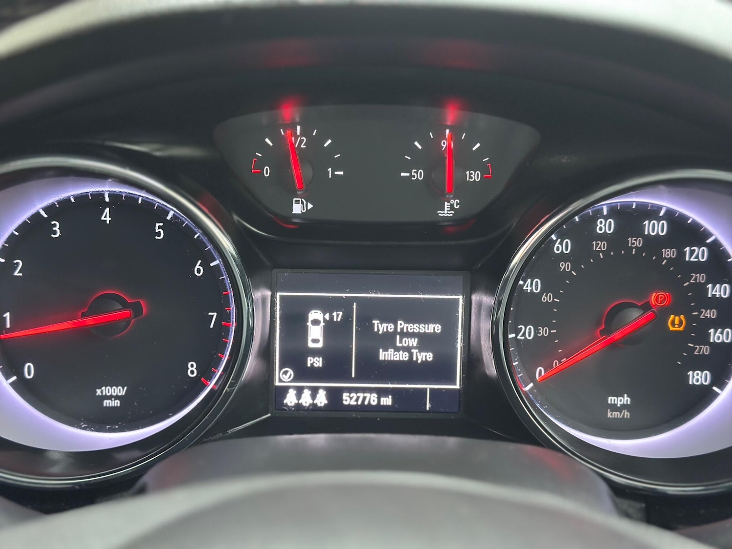 Used Vauxhall Astra 2017 for sale - 77637390: Photo 30