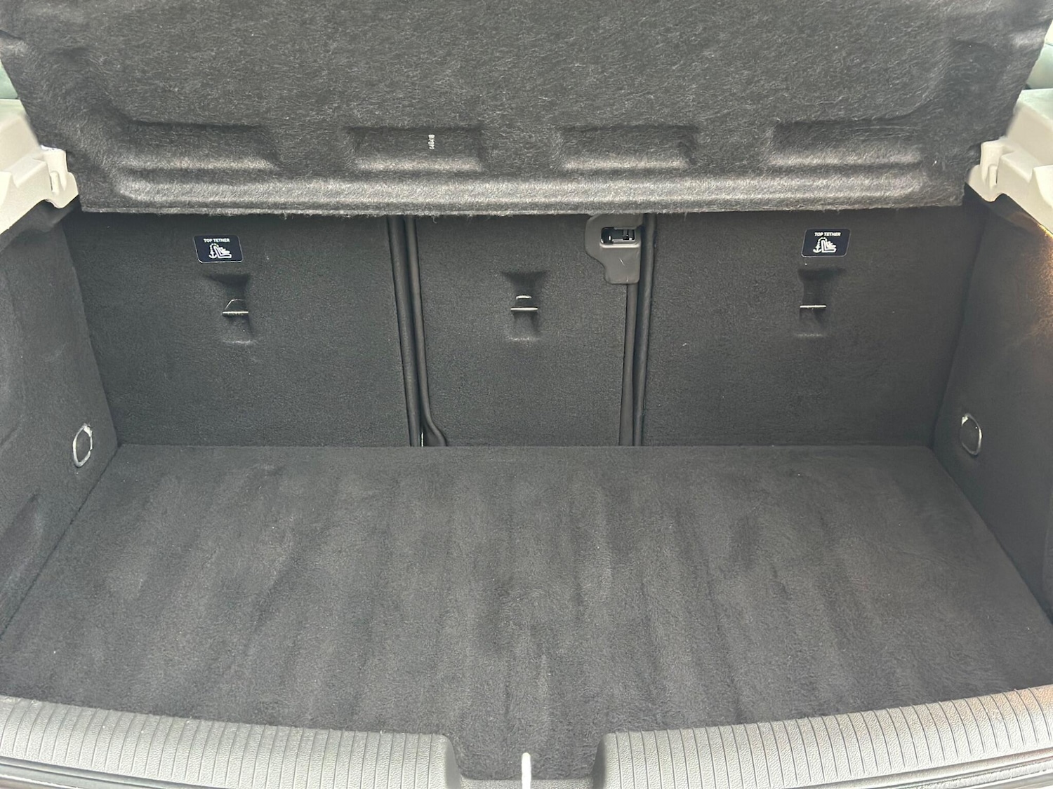 Used Vauxhall Astra 2017 for sale - 77637390: Photo 31