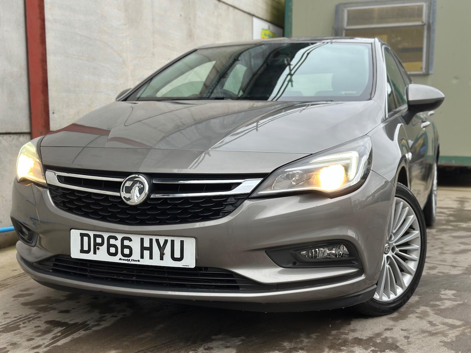 Used Vauxhall Astra 2017 for sale - 77637390: Photo 6