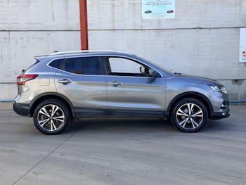 Used Nissan Qashqai 2017 for sale - 79373835: Photo