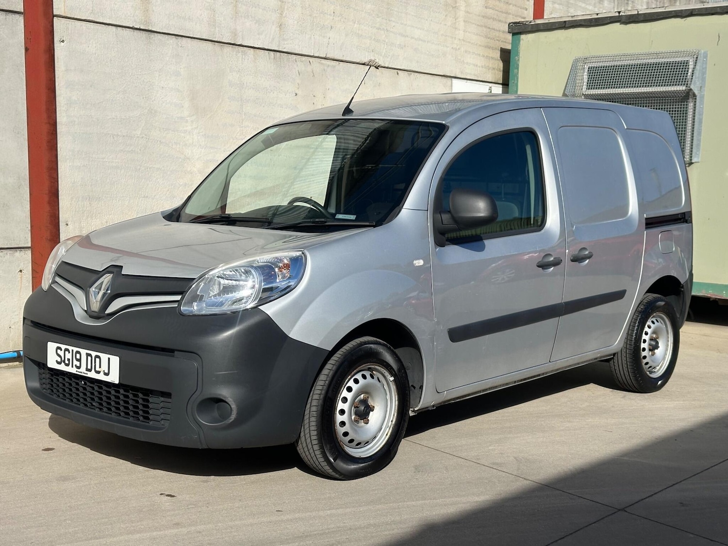 Used Renault Kangoo 2019 for sale - 76988245: Photo 10