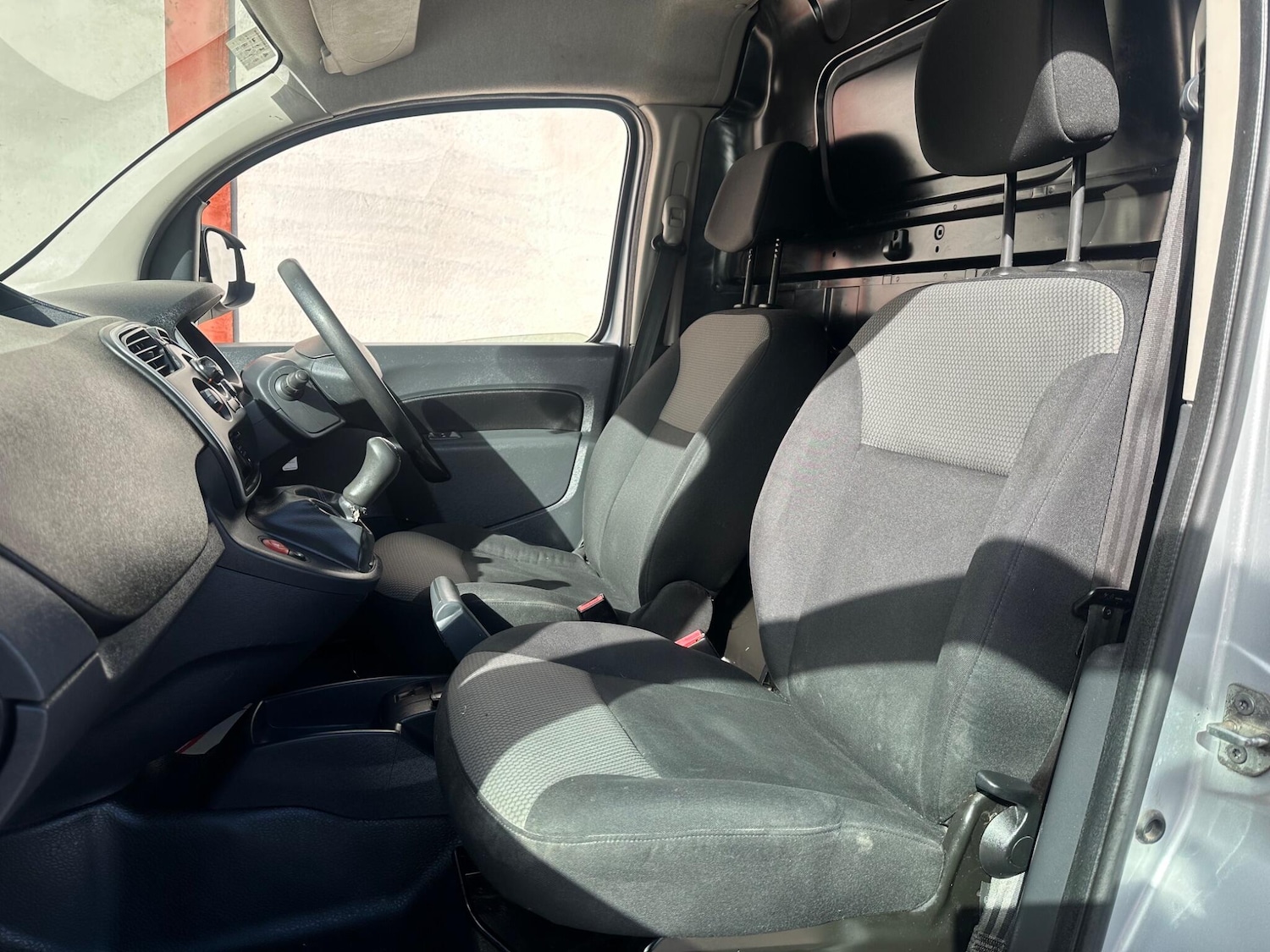 Used Renault Kangoo 2019 for sale - 76988245: Photo 15