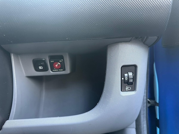 Used Toyota AYGO 2009 for sale - 74908762: Photo 33