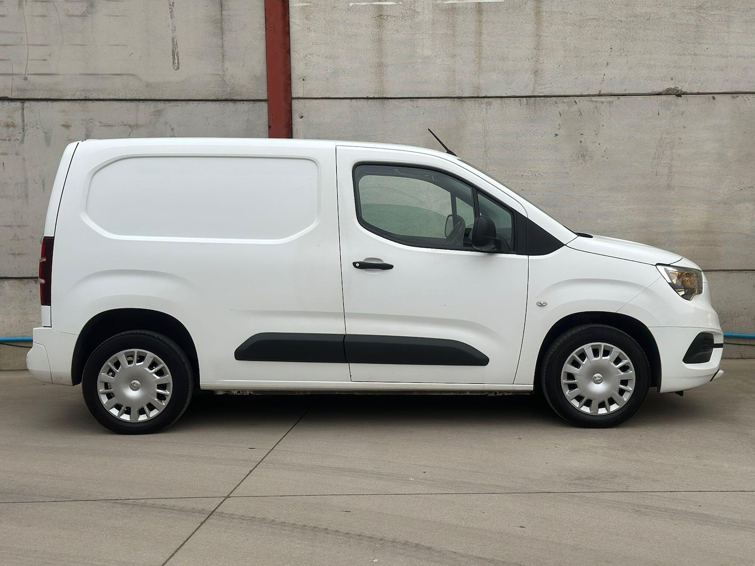 Used Vauxhall Combo 2020 for sale - 77040176: Photo 7