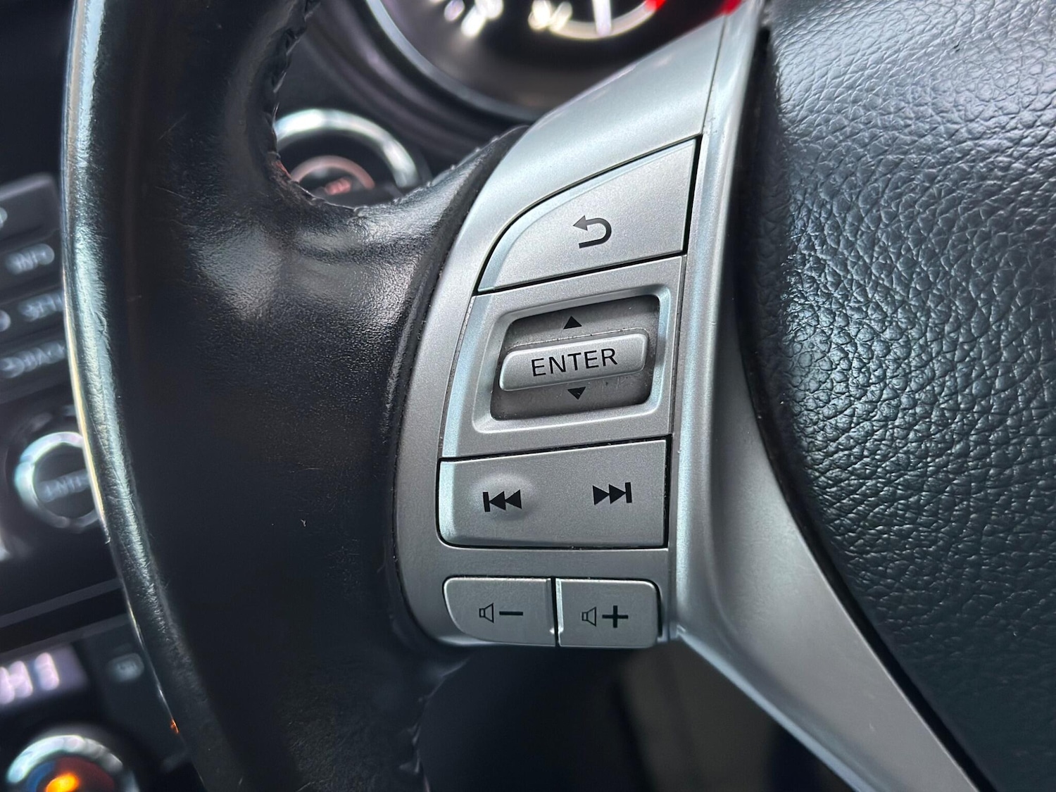 Used Nissan Qashqai for sale - 77793342: Photo 18