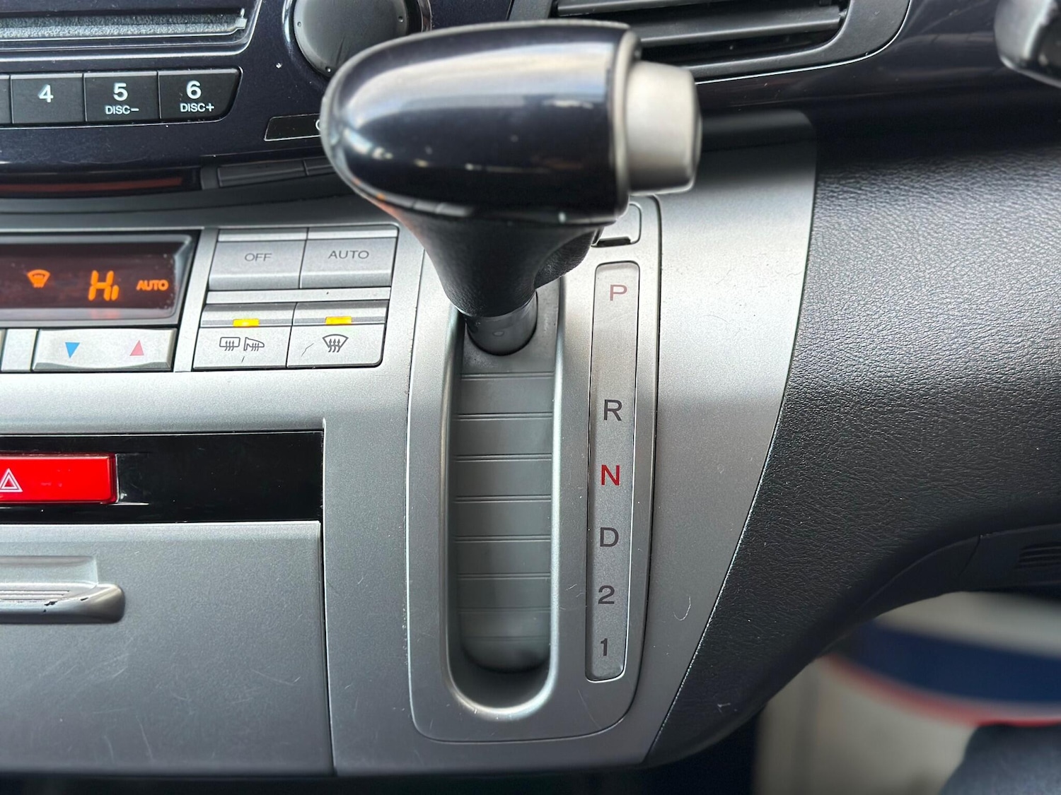 Used Honda FR-V 2009 for sale - 76899632: Photo 11