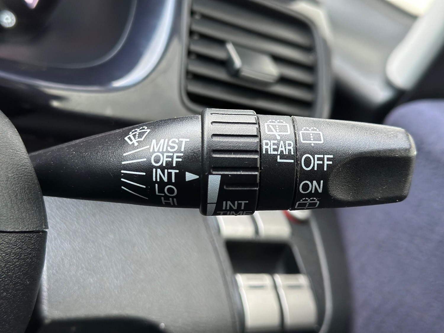 Used Honda FR-V 2009 for sale - 76899632: Photo 20