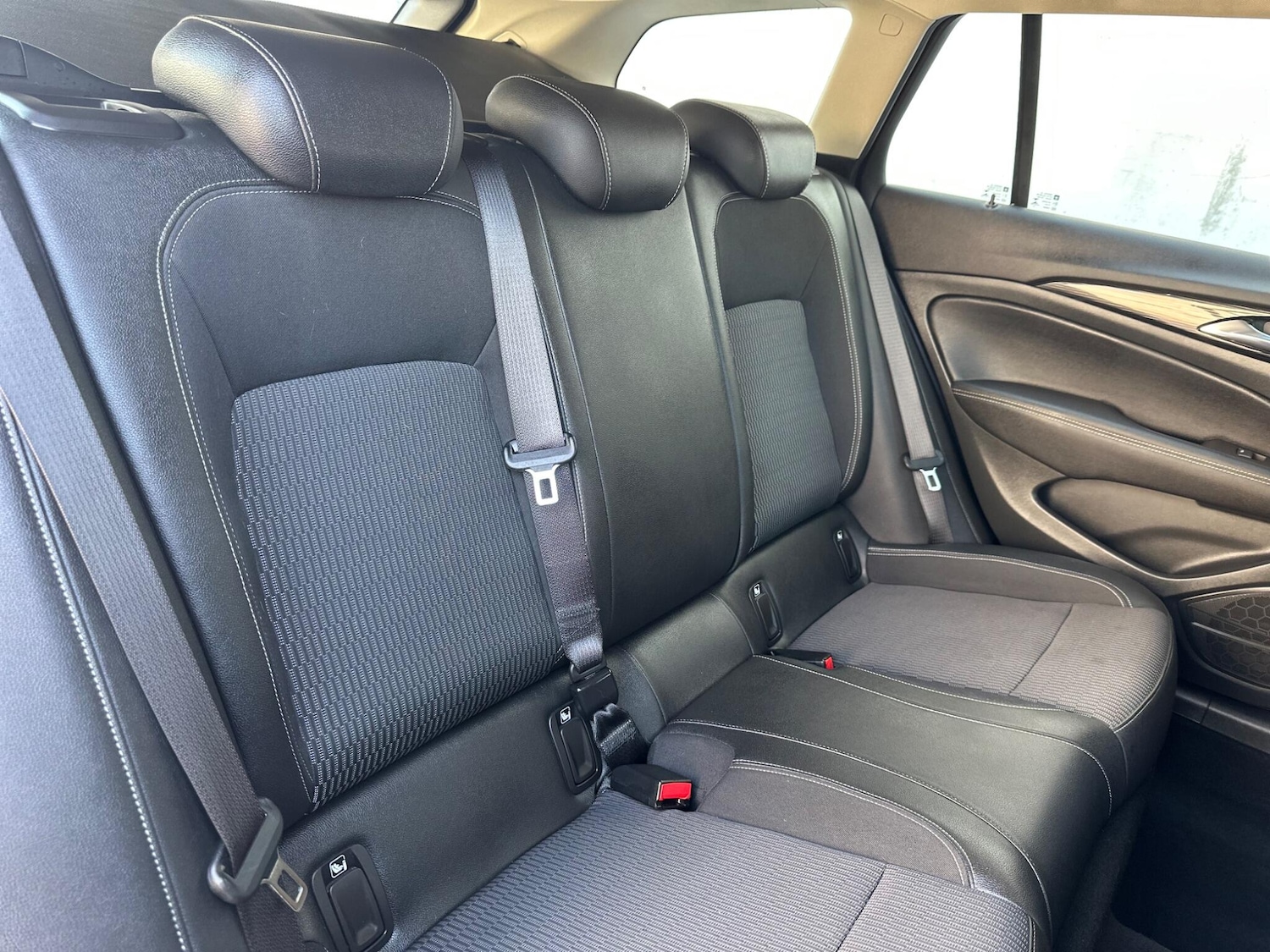 Used Vauxhall Insignia 2019 for sale - 78170850: Photo 14