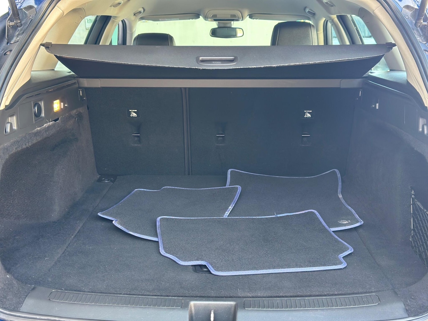 Used Vauxhall Insignia 2019 for sale - 78170850: Photo 28