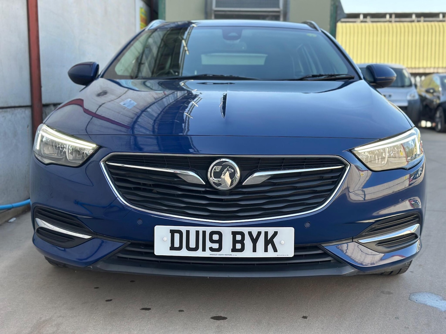Used Vauxhall Insignia 2019 for sale - 78170850: Photo 3