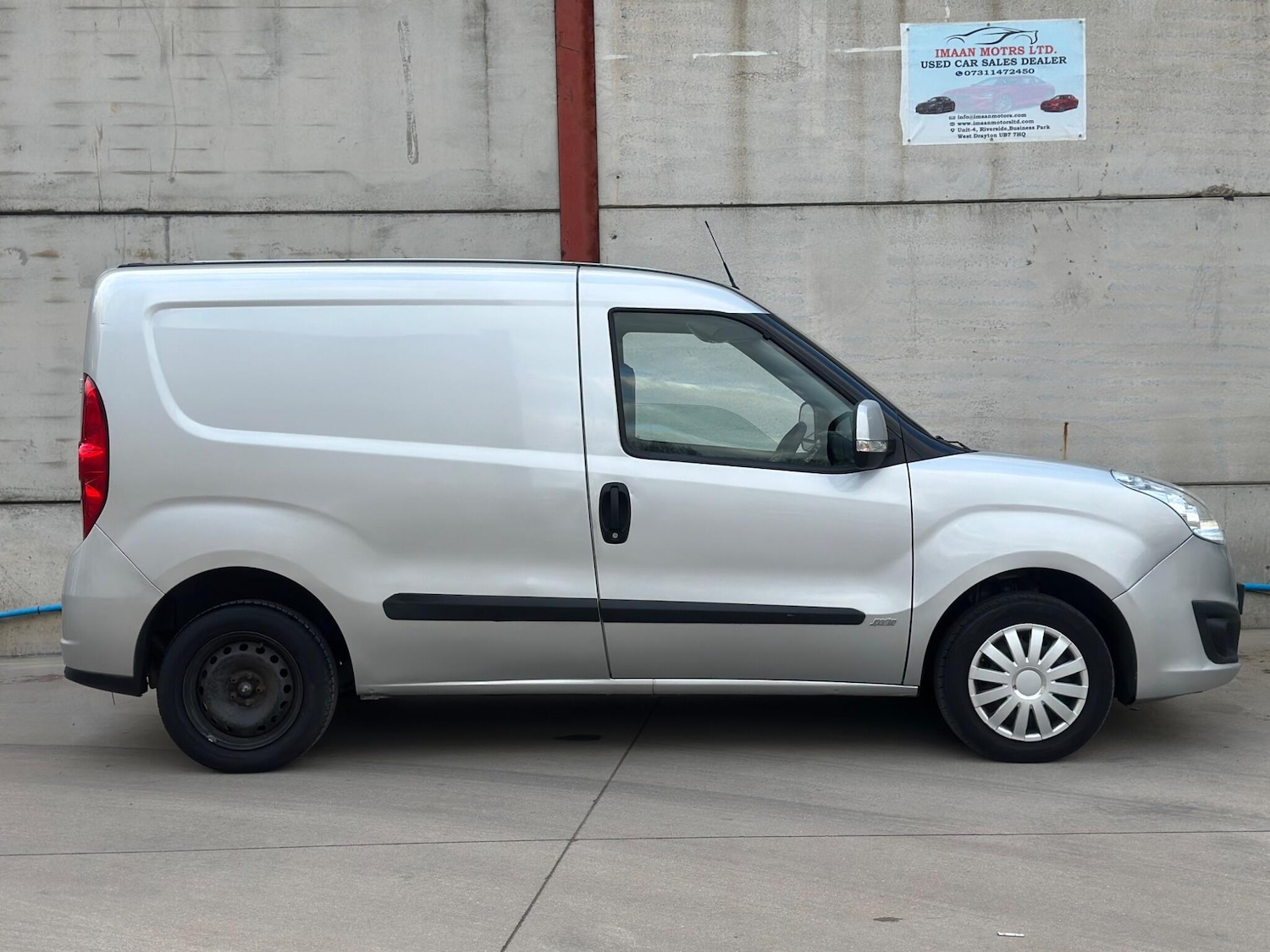 Used Vauxhall Combo 2017 for sale - 78101116: Photo 8